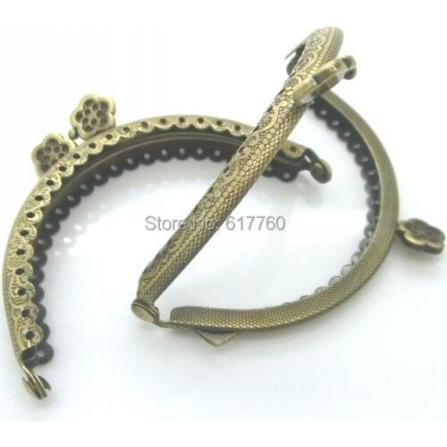 Free Shipping-2PC Antique Bronze Flower Purse Bag Metal Frame Kiss Clasp Lock Handle 8.5x6cm(3 3/8"x2 3/8") J2603