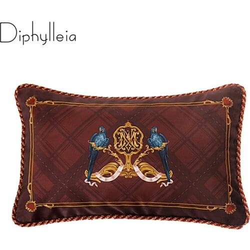 Diphylleia Accent Pillow Covers Red Wine Color Velvet Parrot Animal Cushion Cover European Luxury Home Decor Christmas Gift