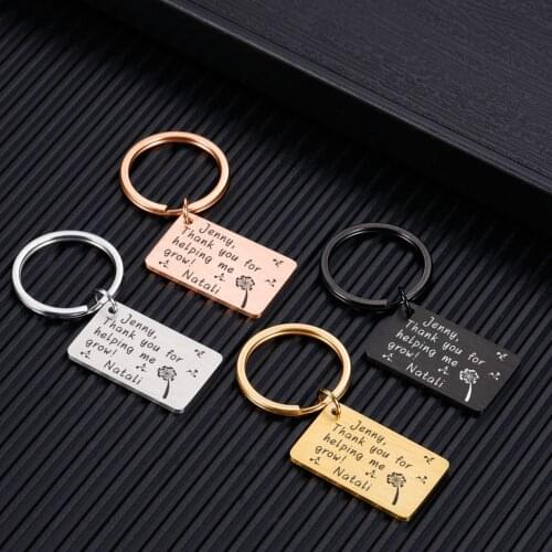 Fashion Keychain with Name Tag Personalized Key Chains for Friends Relatives School Teacher Gift Coaches Engraved Keyring