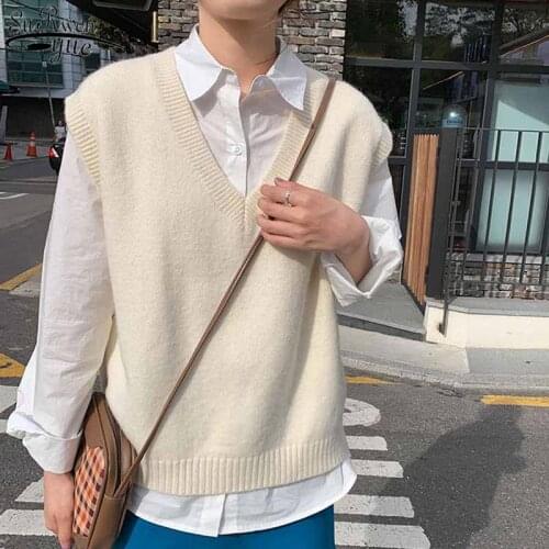Spring new Knitted Vest Sweaters Womens Knitwear Sweater 2021 Autumn Solid Sleeveless V-neck Womens Pullovers Korean Style