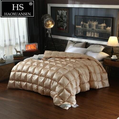 HS Filling Power 800 95% Goose Down Filling Comforter Imitated Silk Golden fabric King Size Bread Quilt Home Bedroom Bedding