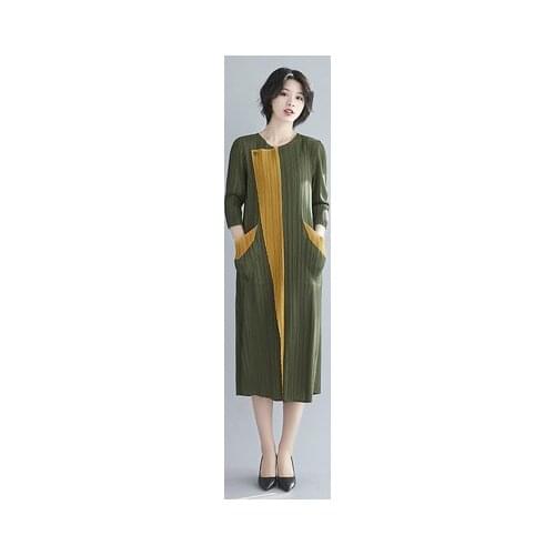 HOT SELLINFG Miyake fashion fold three quarter patchwork o-neck Buttons straight dress IN STOCK