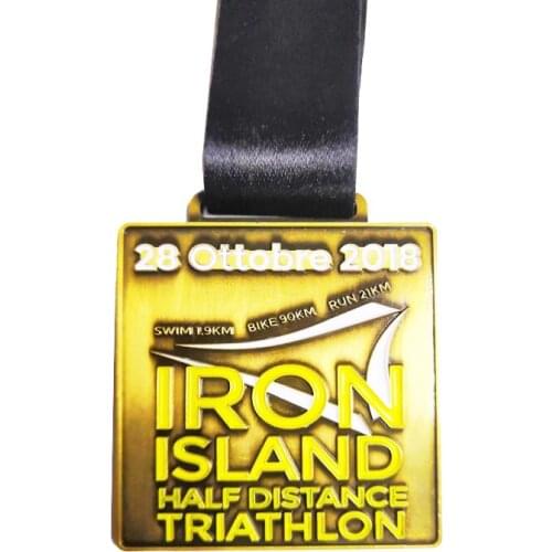 Customized Zinc Alloy Medal 2.3inches Soft Enamel Antique Gold Plating Medals