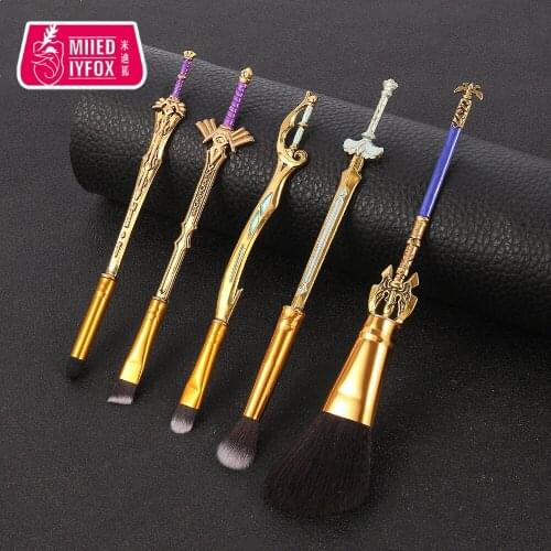 5pcs/Set Game The Legend Of Z Tool Power Eye Shadow Highlight Brushes Mask Breath Wild Pincel Makeup Brushes Cosplay Prop Gift