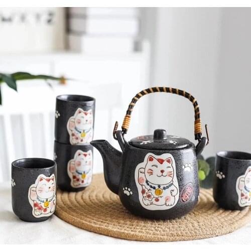 Set of Japanese Ceramic Cute Cat Tea Pot Tea Cup Water Cup Maneki Neko Design Porcelain Kettle Teaware Set (4 cups+1 teapot)
