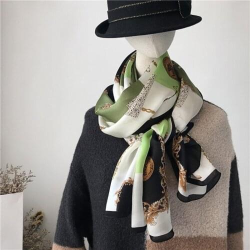 Mulberry silk scarves womens autumn English style contrast printing Hangzhou silk age-reducing wild silk long scarf shawl