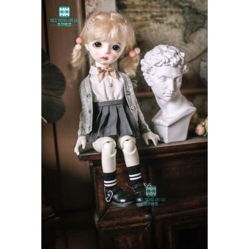 BJD doll clothes girl dress fits 27cm-30cm 1/6 BJD doll fashion student clothes Knit shirt shorts