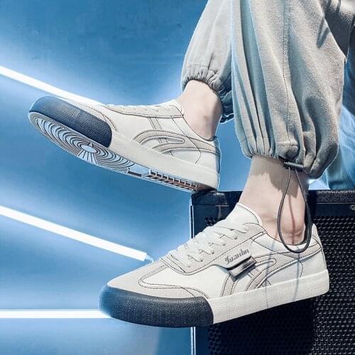 Casual Shoes Tide shop Walking fashion shoes Outdoor Light Weight canvas 2021 men