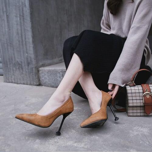 2021 New Red So Kate Styles 11cm High Heels Shoe Nude Color Leather Point Toe Rubber Wedding Shoes