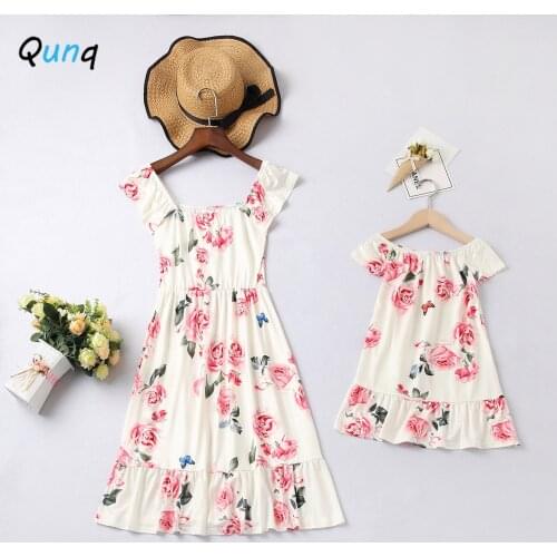 Qunq Mother Daughter Dress Summer Flower Print Casual Ruffle Dresses for Women Girl 2021 New White Family Matching Outfits