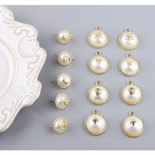 4pcs Japan New Vintage Classic Pendant Baroque Wrinkle Pearl Alloy Round Trendy Stud Earrings For Women diy Accessories Jewelry