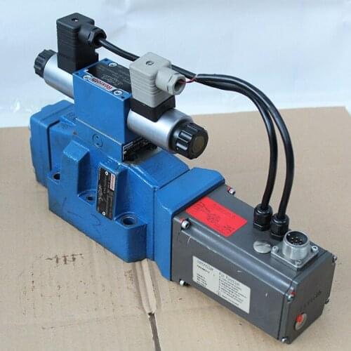 Rexroth servo valves R900972654 R900890214 4WRAP6W7-04-30/G24K4/M 4WRKE16W6-200L-33/6EG24K31/A1D3M tested in good condition