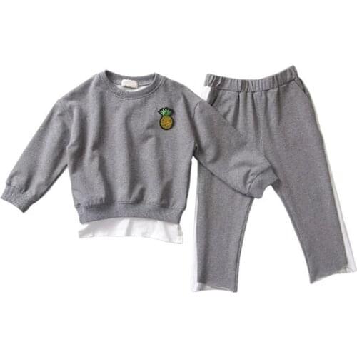 Childrens suit 2021 spring and autumn girls casual fashion cartoon stitching sweater + striped trousers two-piece suit 2-6Y