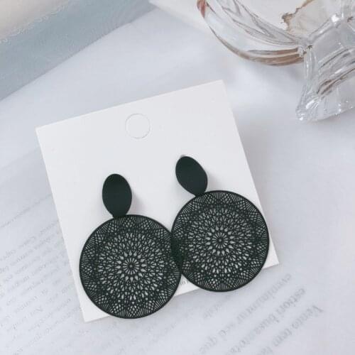 Temperament Black Circle Pendant Geometric Earrings for Women