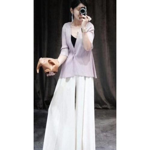 HOT SELLING Miyake new folds soild half sleeve v-neck single button slim coat IN STOCK