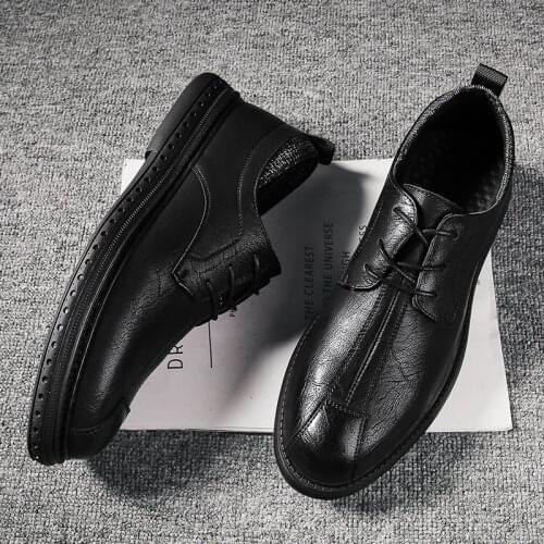 Slippers male mens large sapato black men zapatillas 2020 moccasins couro Mens formal homme mens de summer masculino scarpa man