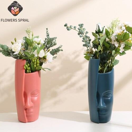 Nordic Home Vase Art Deco Resin Vase Room Dining Table Cafe Decoration Flower Arrangement Hydroponic Human Face Vase Gift