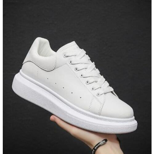 New Designer Sneakers Men Casual Shoes Split Leather Men Zapatillas Fashion Chaussure Homme Plus Size Comfortable Footwear 36-44