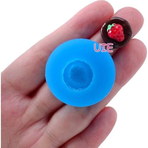 GYL557U 14.4mm Strawberry Cake Silicone Mold Fondant Cake Decoration Candy Resin Clay Earrings Necklace Craft Soap Candle