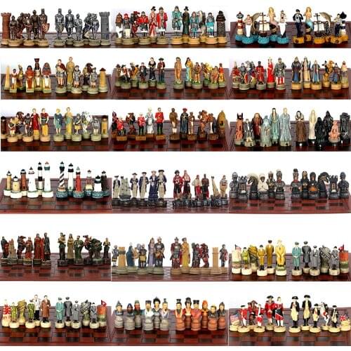 Chess Pieces 32 Pcs Chess Hand Carving Hand-Drawn Stalins War Against Germany Chess Pieces Collectible Chess Chess Set Luxury