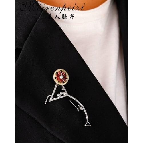 Meirenpeizi Lemon cup Drink Enamel Brooch Pins Button Coat Hat Jacket Bag Badge Pin Fashion Beach Jewelry