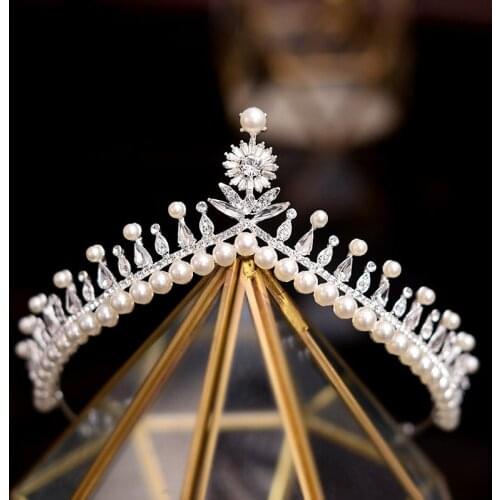Wedding Crown Simple and Elegant Hair Accessories Bridal Knot Wedding Dress Queen Crown Photo Studio Travel Racket Head ML