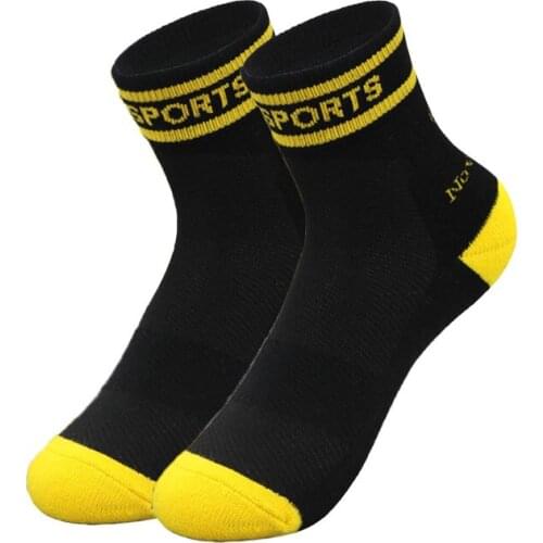 Spring Summer Autumn Professional Compression Cycling Socks Unisex Black Yellow Bicycle Short Socks Outdoor Sport Bike Socks