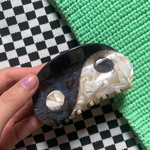 Y2K Accessories Black White Yin Yang Hairpin for Women Resin Punk Goth Harajuku Vintage Hairpins Hair Accessories 90s Aesthetic