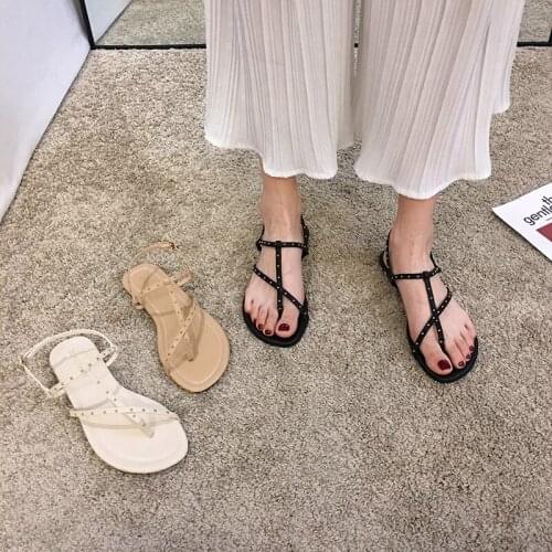 Womens shoes sandals 2020 new summer toe rivet flat shoes beach shoes