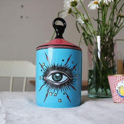 Vintage Design Big Eyes Jar with Lids Ceramic Tank Decorative Cans Candle Holder Storage Cans Home Decorative Makeup Cup Box