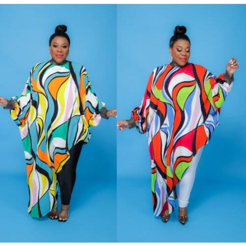 Wholesale Dropshipping Color Striped Plus Size Pullover Tops Lantern Sleeve O-neck Asymmetrical 2021 Autumn Loose Tees