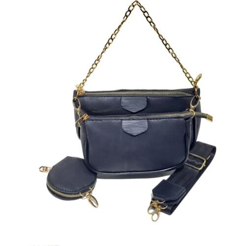 Oueen elizabeth Black Women Messenger Bag K01-001