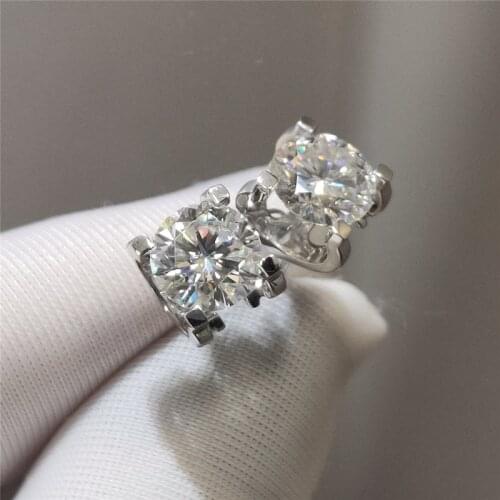 18K White Gold Excellent Cut 1-2 Carat Diamond Test Past D Color Moissanite Cow Head Stud Earrings for Women Wedding Jewelry