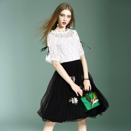 Free ship womens sets lace embroide rankle-length Pants Loose Split Legs Ladies Summer and Autumn Elegant girls Skirt Suits