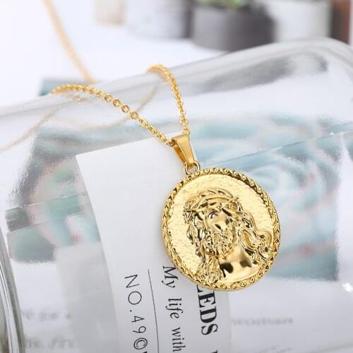 Stainless Steel Gold Color Round Head Coin Portrait Pendant Necklaces For Women Simple Charm Dainty Fashion Jewelry 2020