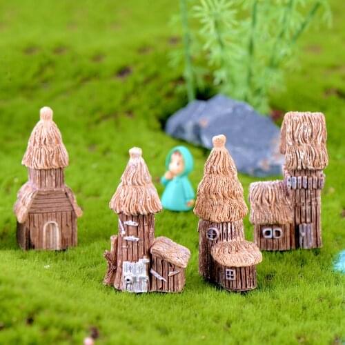 ZOCDOU 1 Piece Retro Dome Hay House Pastoral Wooden Castle Home Ornament Small Statue Little Figurine Crafts Cute Garden Deco
