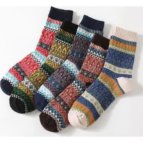 5pairs New Winter Mens Socks Warm Thickened Wool and Cotton Blended Socks Colorful Strips Design Male Casual Fashion Socks