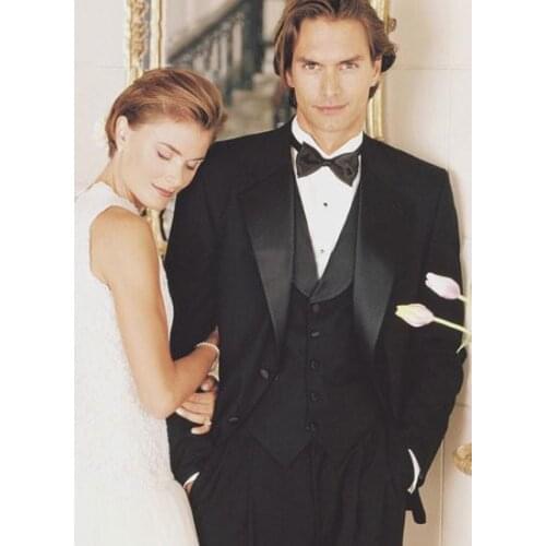 Custom Made Black Two Buttons Groom Tuxedos Notch Lapel Best Man Groomsmen Men Wedding Suits (jacket+pants+vest+tie))