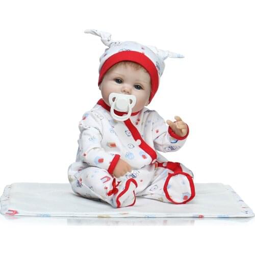 Soft Silicone Vinyl Dolls 40cm Reborn Baby Handmade Cloth Body Lifelike Babies play house toy Childrens birthday presents