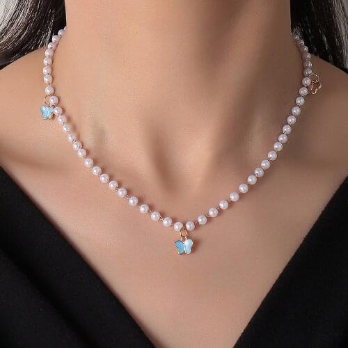 New Acrylic Butterfly Flower Peach Choker Necklace For Women Bohemian Sweet Clavicle Chain Necklace Fashion Female Jewelry Gifts