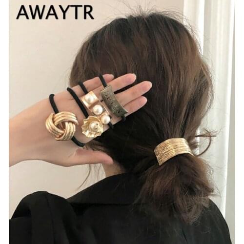 AWAYTR 2021 Fashion Elastic Hair Band For Women Metal Crown Rubber Hairbands Elegant Pearl Scrunchie Hair Accessories Jewelry