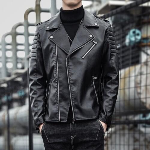 2021 Mens Oblique Zipper Hemming Trendy PU Leather Motorcycle Leather Jacket Youth New Business Casual Pleated Leather Jacket