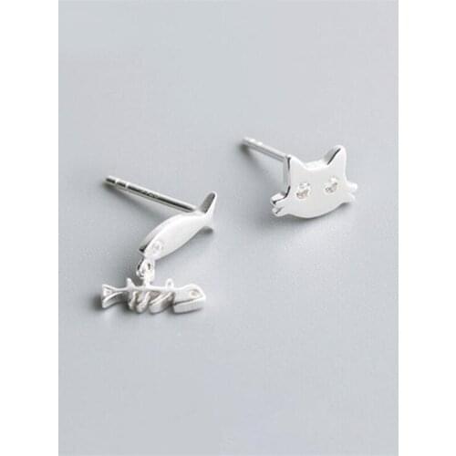 New Creative Korean Style Asymmetric 925 Sterling Silver Jewelry Cat And Fish Personality Cute Crystal Women Stud Earrings SE919