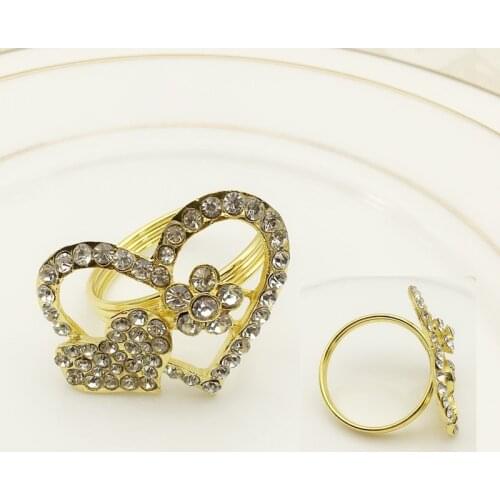24/ PCS hot selling banquet table hotel supplies in the european-style heart-shaped napkin ring napkin buckle