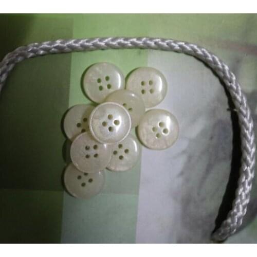 2016 Limited Promotion Scrapbooking Wooden Buttons 100pcs Color White Resin Buttons 15mm Coat Boots Sewing Clothes Accessories