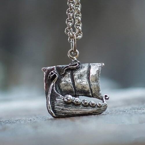 EYHIMD Viking Warship Necklace Vintage Nordic Boat Pendant Stainless Steel Jewelry