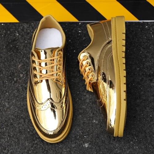 Mens Casual Leather Shoes Thick-soled Leather Shoes 2021 Personality Bright Color Brogues Large Size Mens Vulcanized Shoes