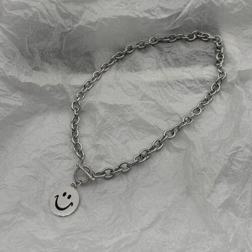 VSnow Designer Titanium Steel Smile Face Circle Chokers Necklace for Women Hollow Chunky Chain Toggle Clasp Necklace Jewelry