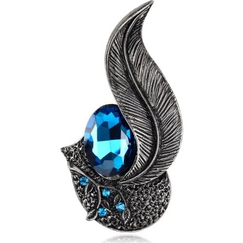 2021 Fashion Charm Jewelry Crystal Glass Leaf Brooch Vintage Wedding Brooches Pins Jewelry for Women Accessories