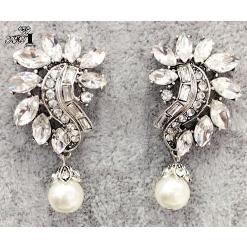 YaYi Jewelry Fashion White Glass Rhinestone Dangle Crystal Earring Womens Fashion Ancient Gold Color Gem Earrings Gift